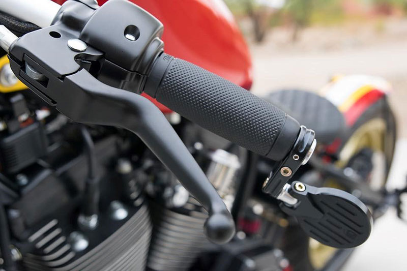 Harley-Davidson Forty-Eight độ bobber độc nhất của biker Việt